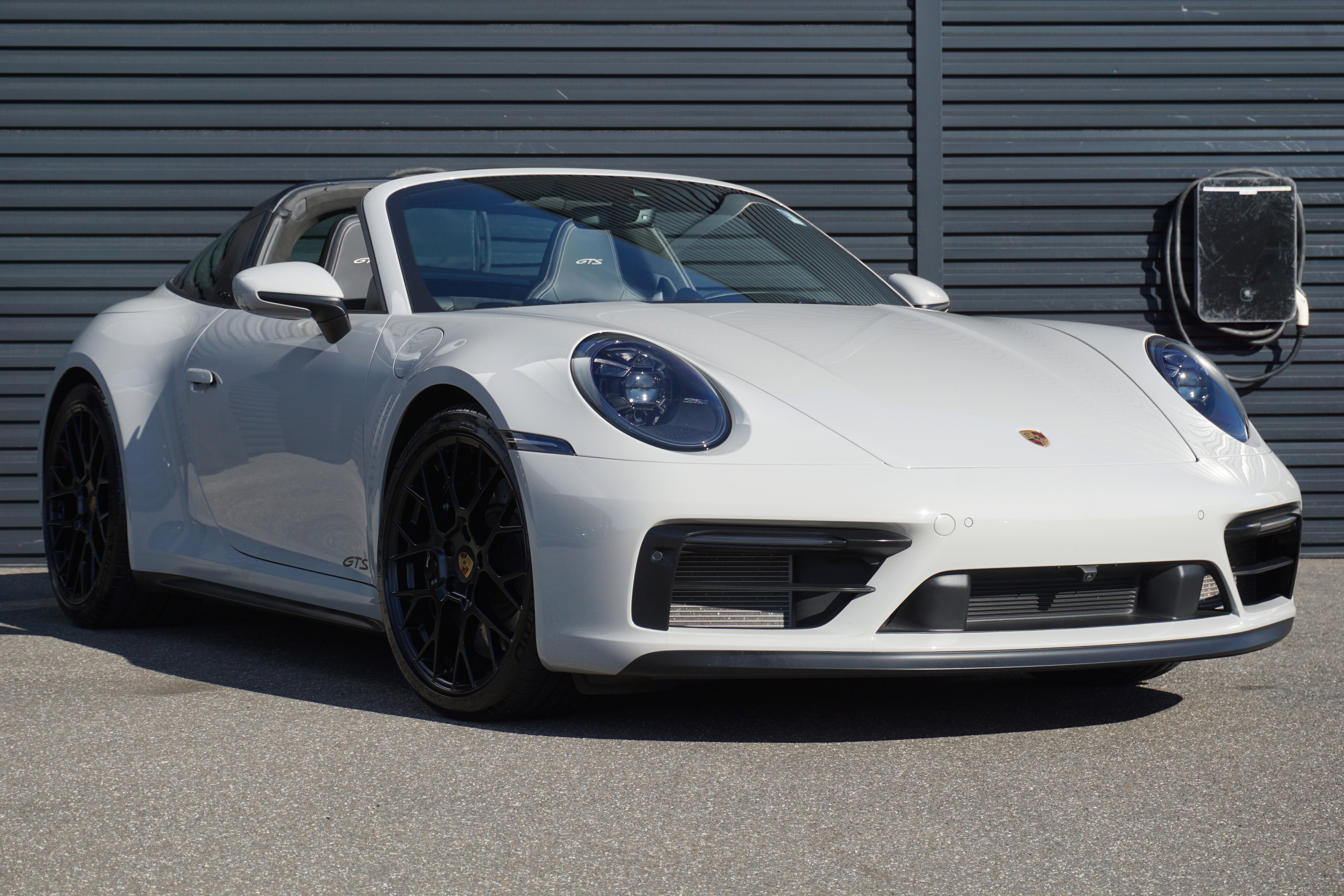 Certified 2023 Porsche 911 Targa 4 GTS AWD/4WD image 24