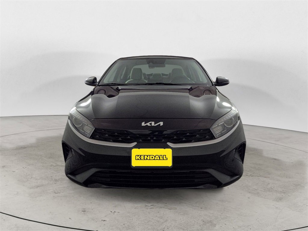 Used 2023 Kia Forte LXS w/ LXS Technology Package image 8