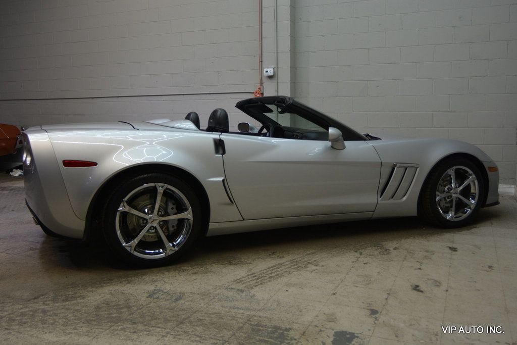 Used 2010 Chevrolet Corvette Grand Sport w/ Preferred Equipment Group RWD image 12