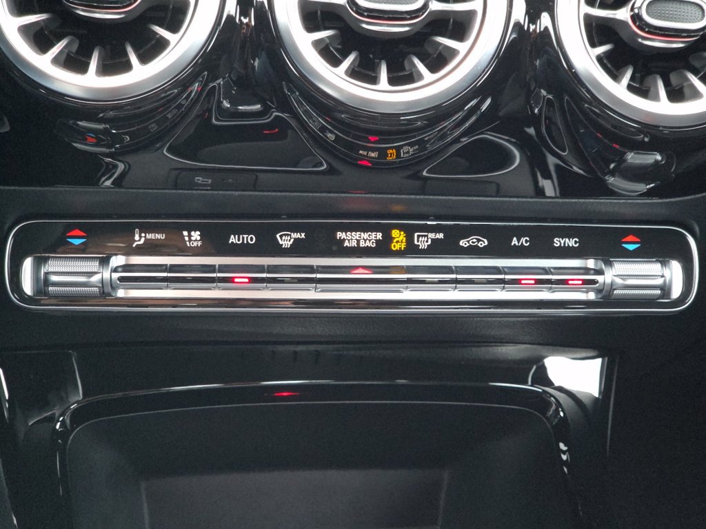 Certified 2023 Mercedes-Benz CLA 250 4MATIC image 32