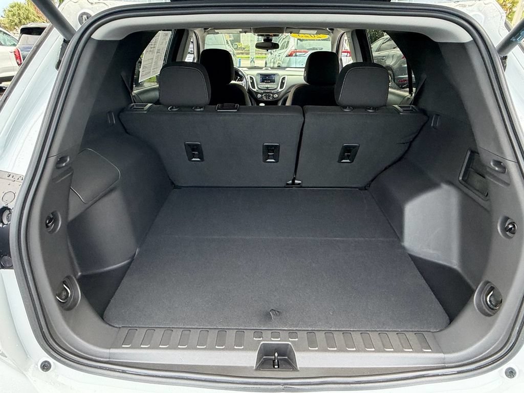 Used 2023 Chevrolet Equinox LT FWD image 15