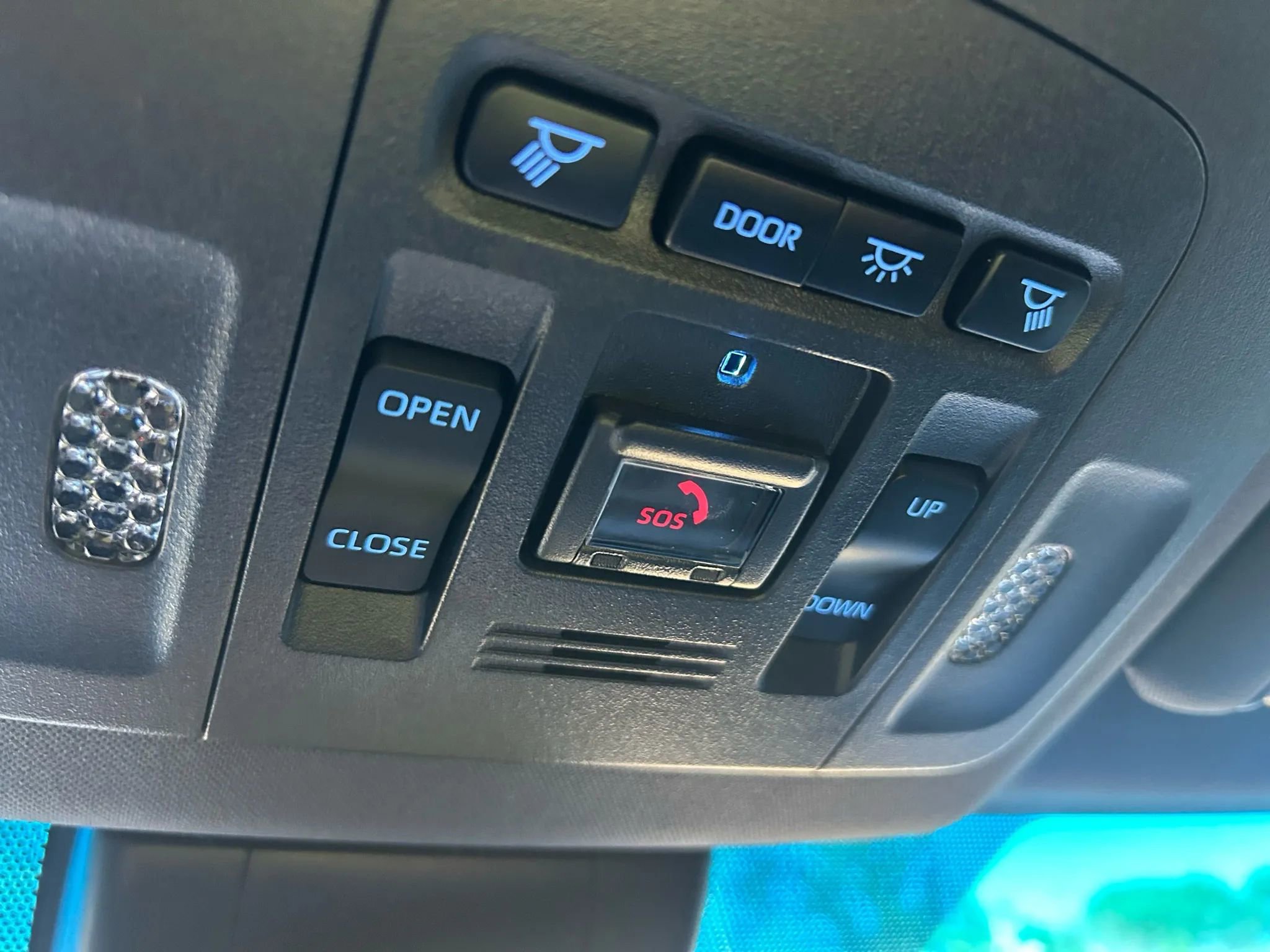 Used 2021 Toyota Avalon TRD image 26