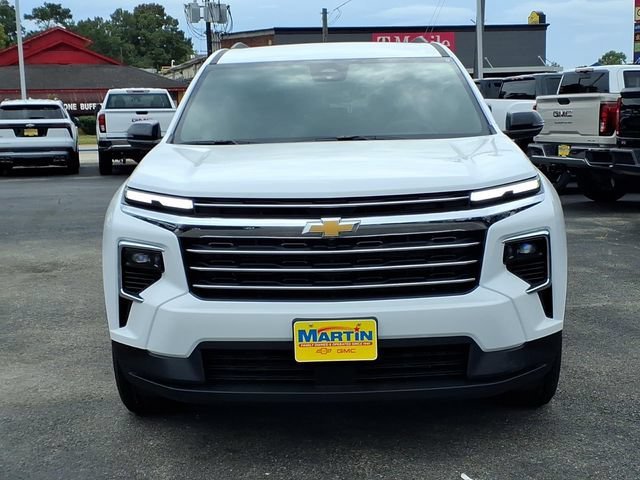 New 2027 Chevrolet Traverse LT FWD image 2