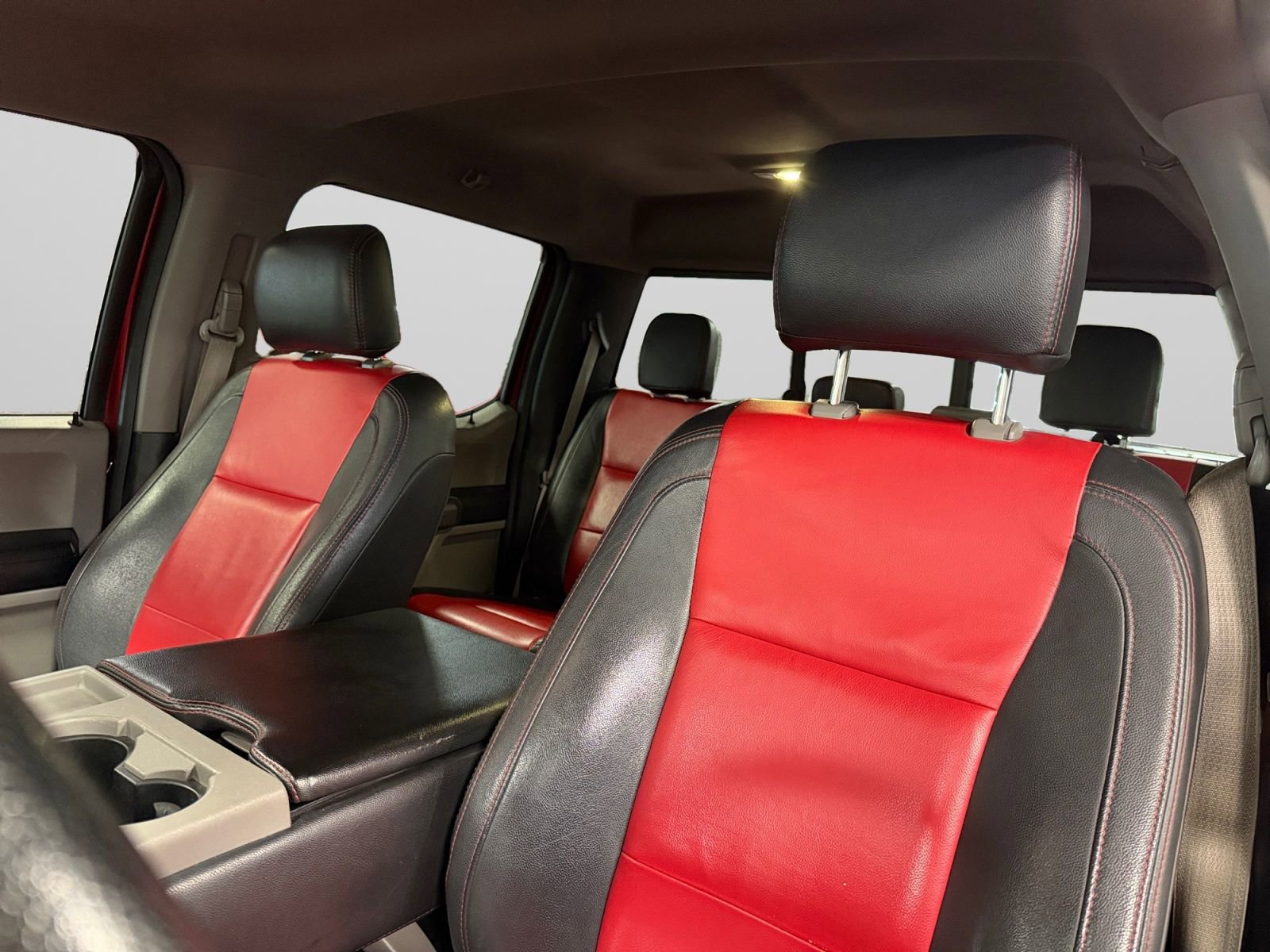 Used 2015 Ford F150 XLT w/ Equipment Group 302A Luxury RWD image 34