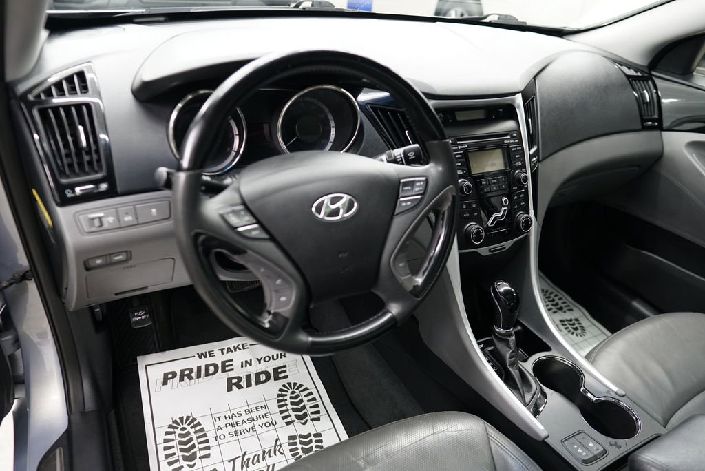 Used 2012 Hyundai Sonata Limited FWD image 19