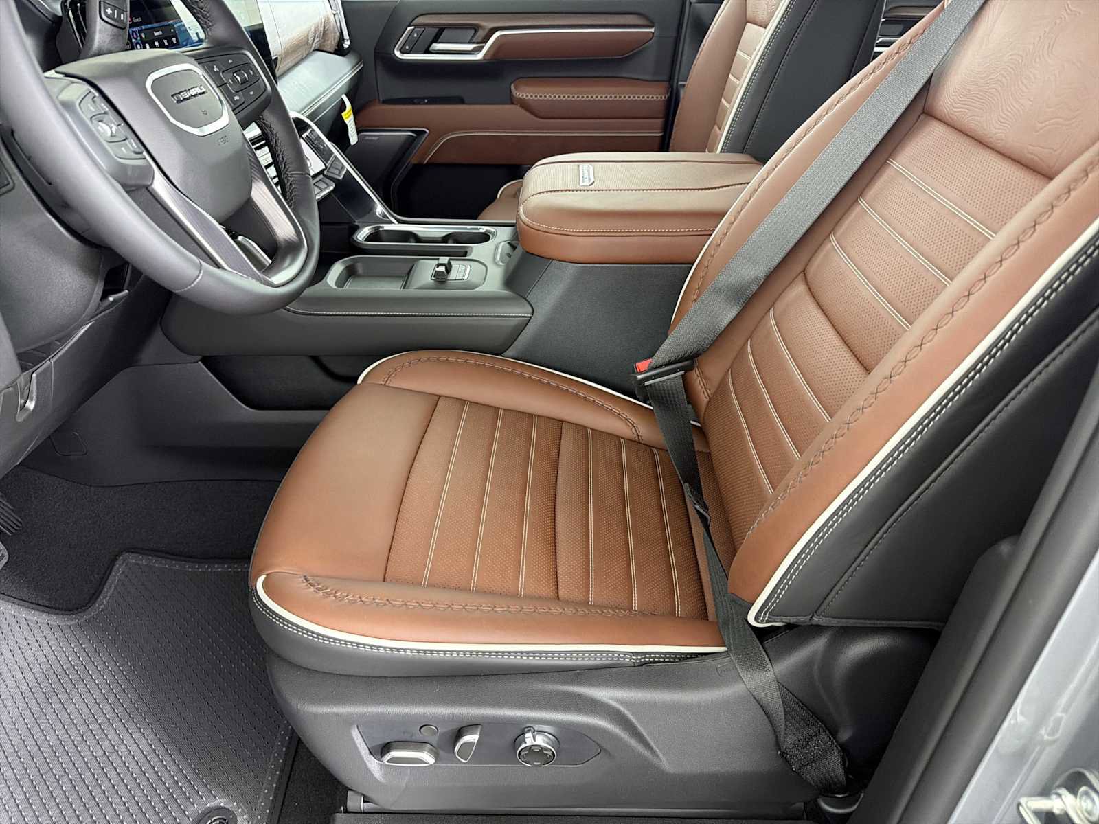 New 2026 GMC Sierra 2500 Denali Ultimate AWD/4WD image 8