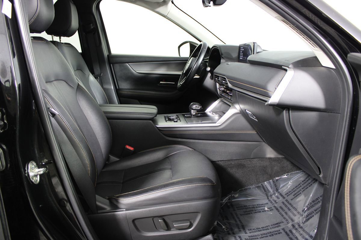 Used 2024 MAZDA CX-90 3.3 Turbo w/ Preferred Plus image 12