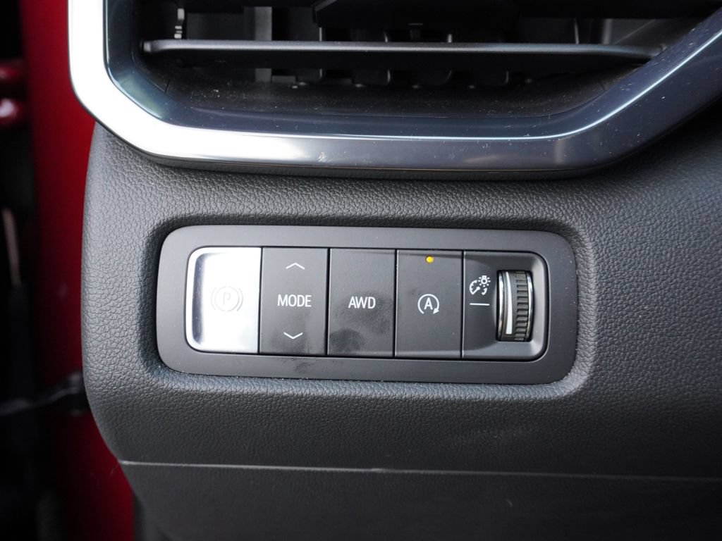 Used 2025 GMC Acadia AT4 w/ Luxury Package AWD/4WD image 46