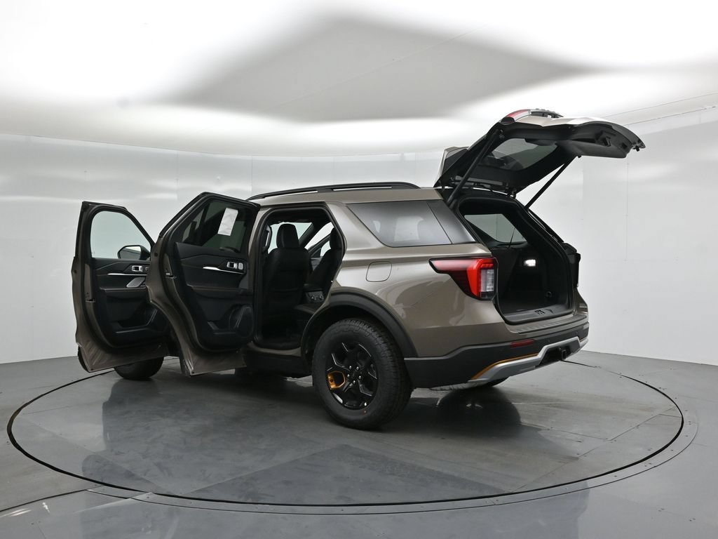 New 2026 Ford Explorer Tremor w/ Tremor Ultimate Package AWD/4WD image 35