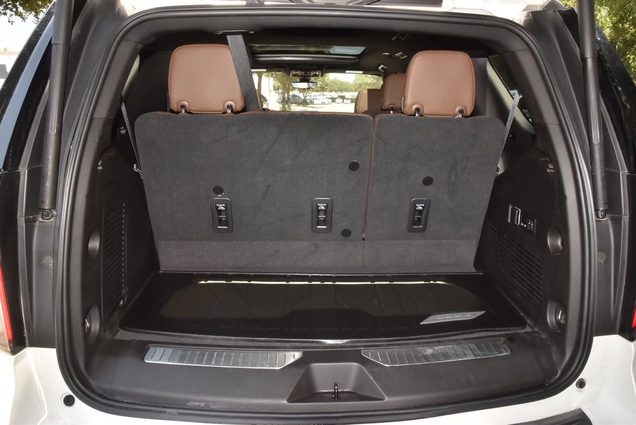 Used 2021 Chevrolet Tahoe High Country w/ Premium Package RWD image 41