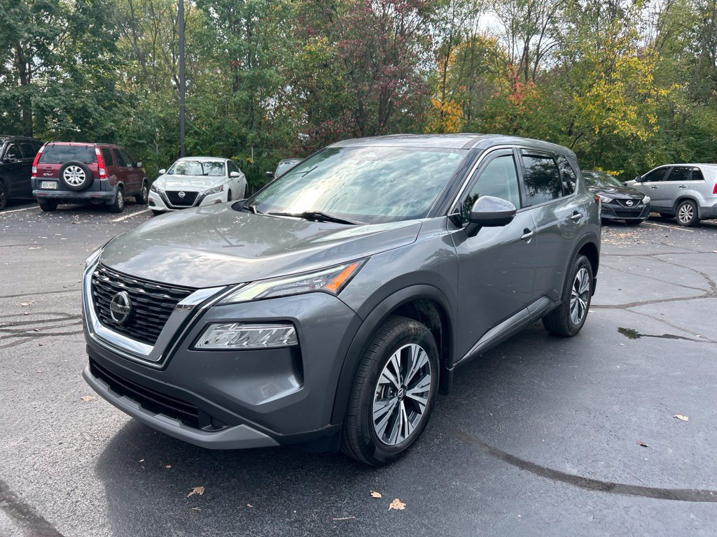 Used 2021 Nissan Rogue SV AWD/4WD image 3
