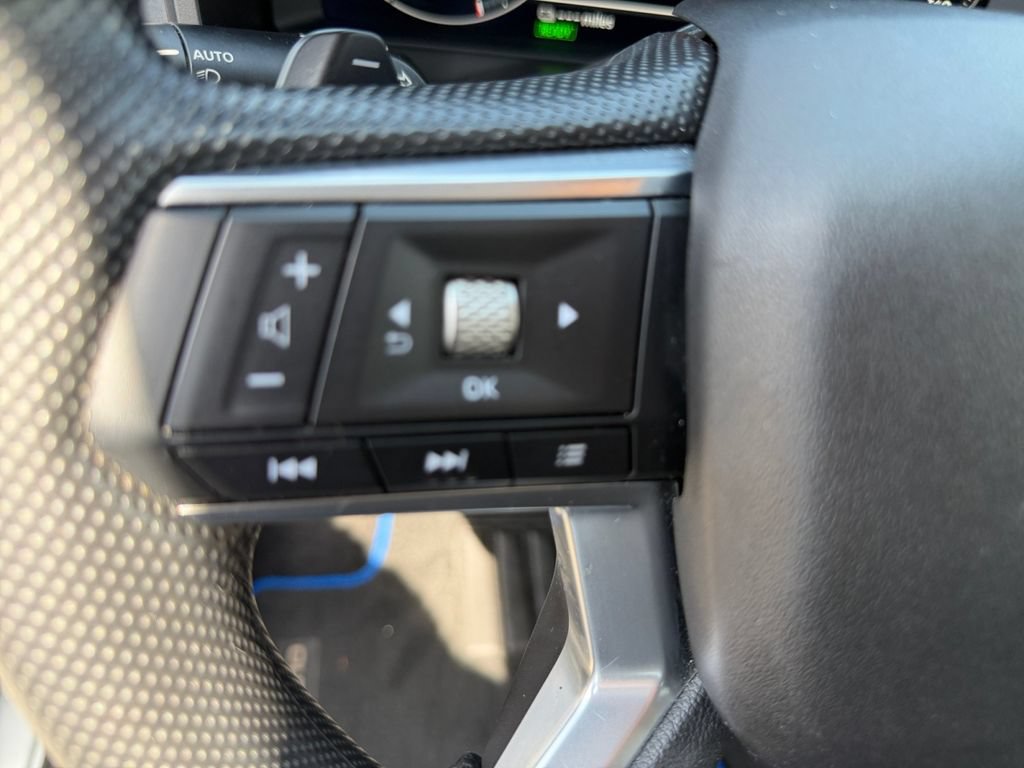 Used 2025 Mitsubishi Outlander ES AWD/4WD image 29