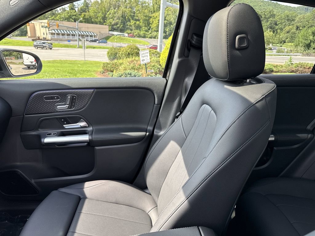 New 2026 Mercedes-Benz GLA 250 4MATIC image 31