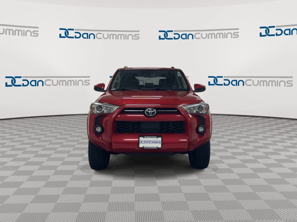 Used 2024 Toyota 4Runner SR5 AWD/4WD image 3