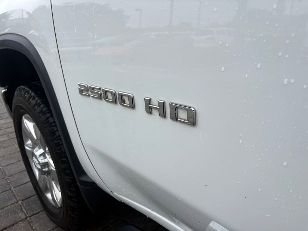 Used 2020 Chevrolet Silverado 2500 LTZ w/ LTZ Premium Package image 10