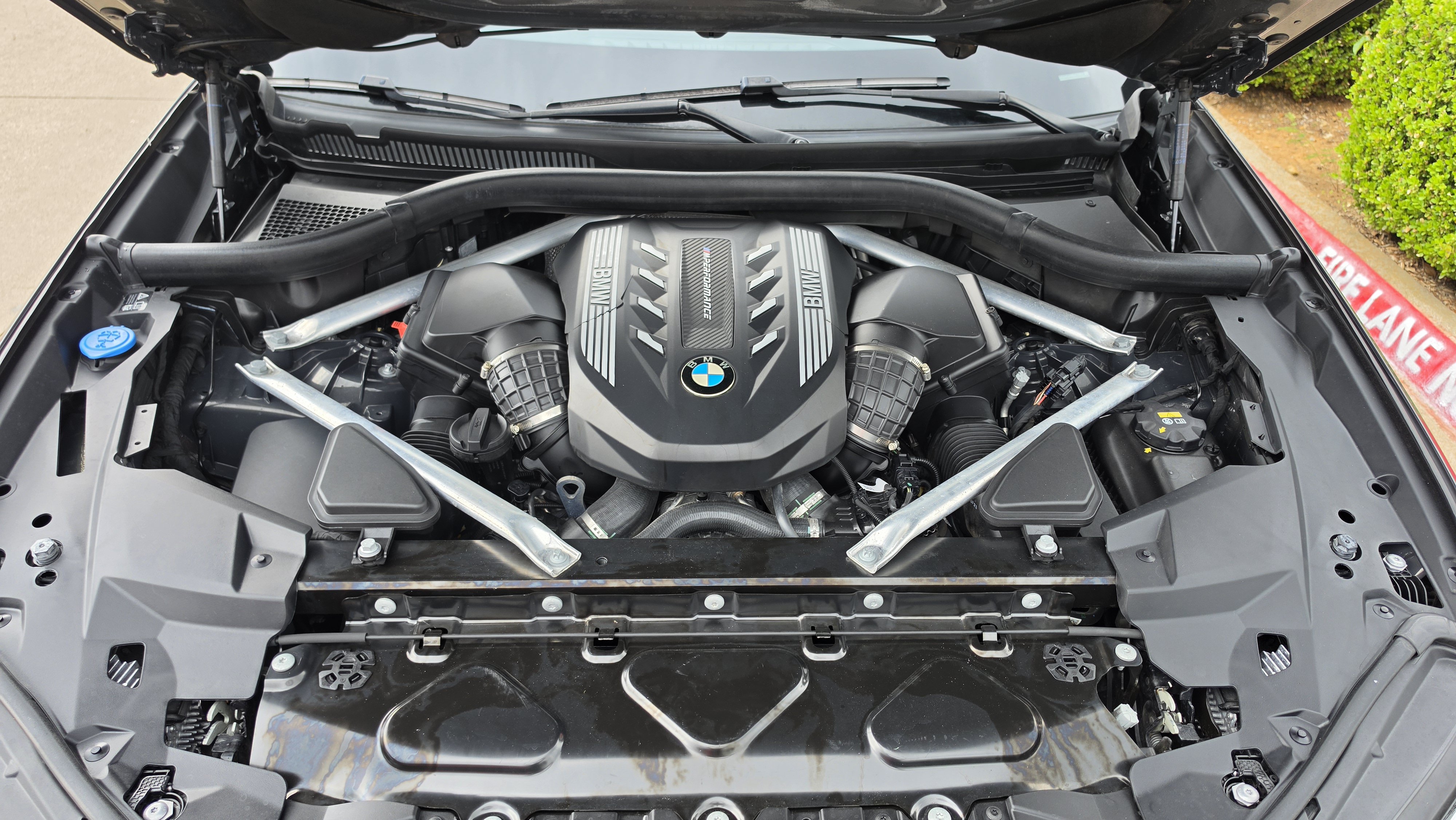 Used 2022 BMW X5 M50i AWD/4WD image 17