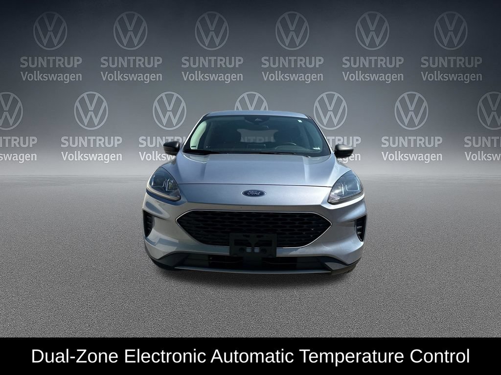 Used 2022 Ford Escape SE w/ Convenience Package FWD image 11