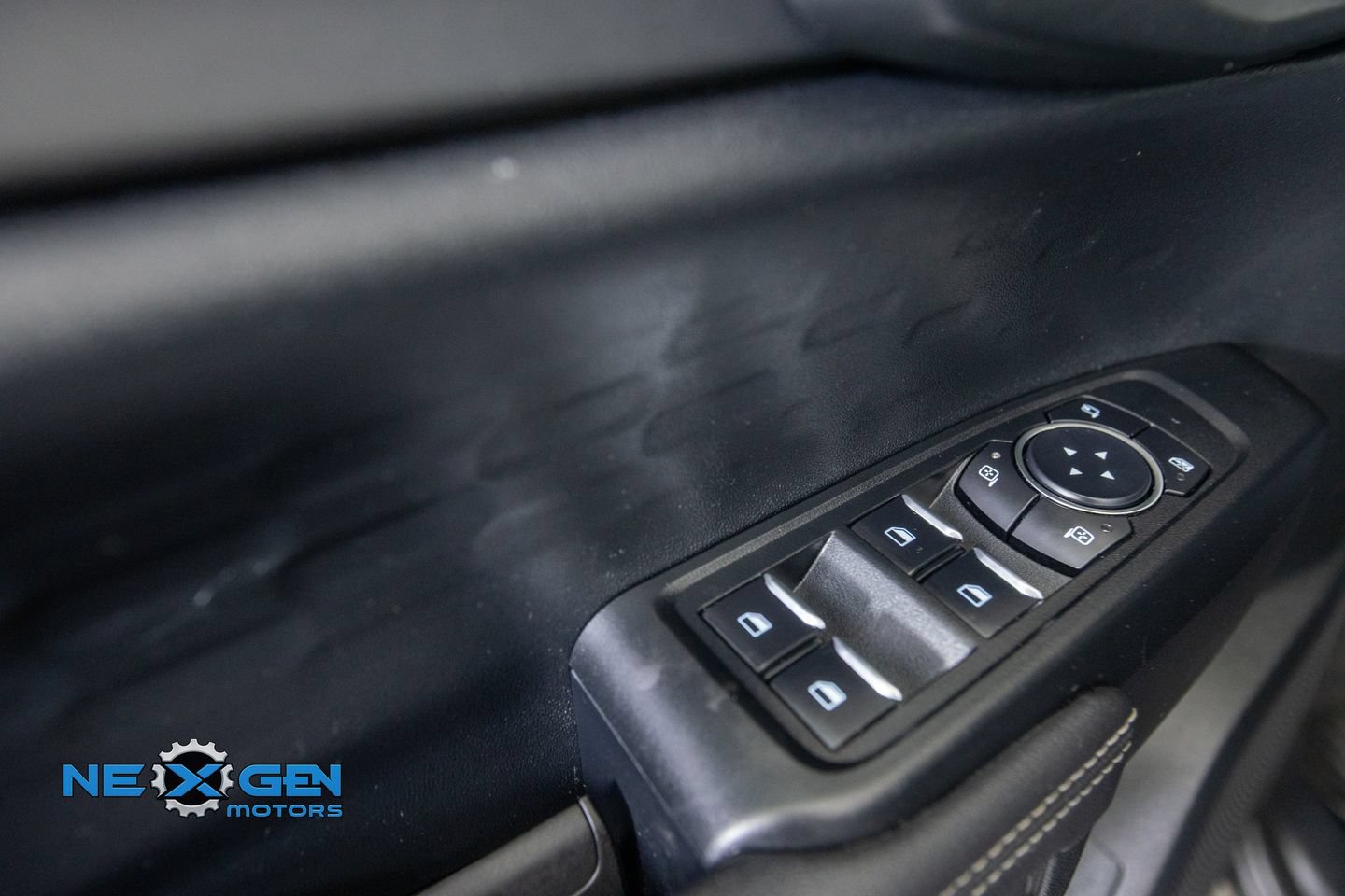 Used 2025 Ford Ranger XLT w/ Equipment Group 301A High AWD/4WD image 13