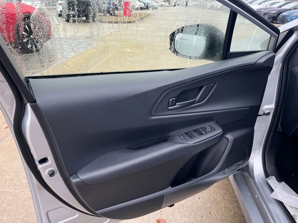 New 2026 Toyota Prius Plug-In Hybrid image 11