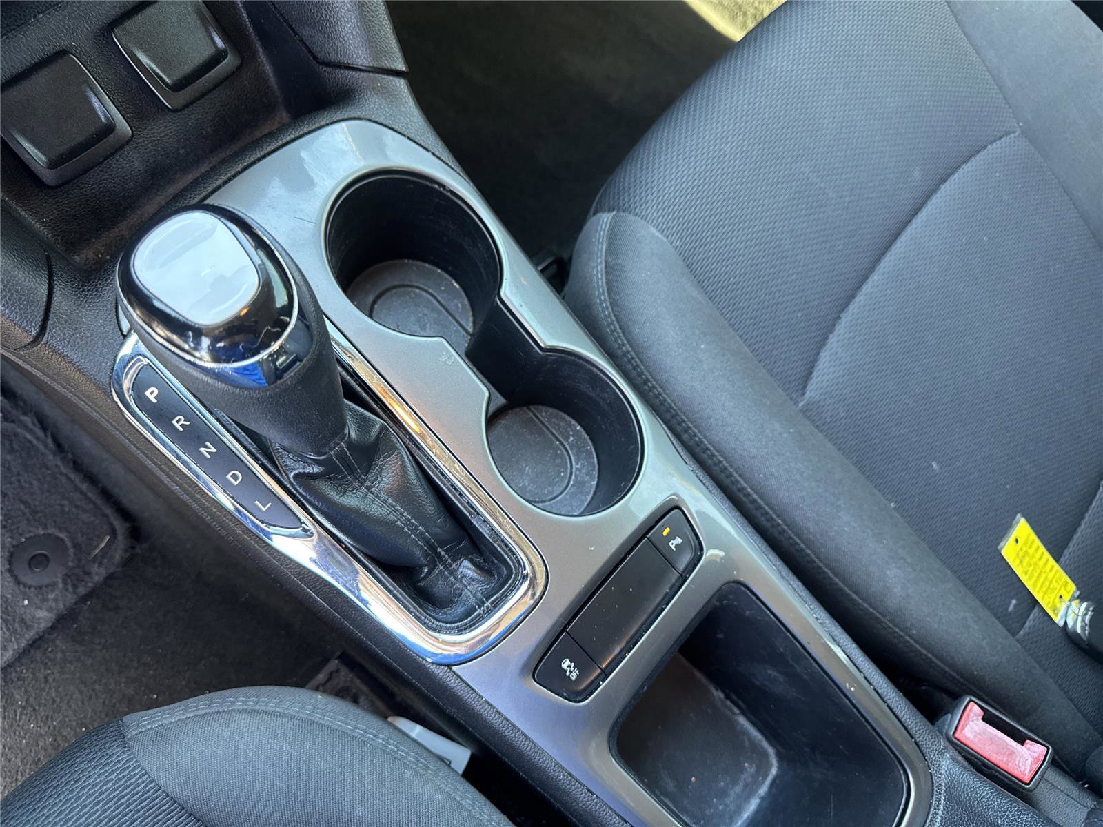 Used 2017 Chevrolet Cruze LT w/ Convenience Package FWD image 28