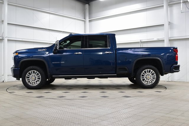 Used 2023 Chevrolet Silverado 2500 High Country w/ Z71 Off-Road Package image 4