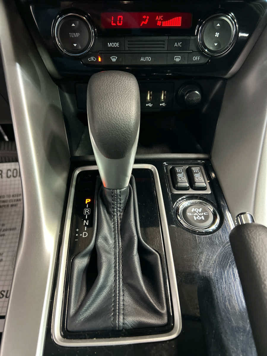 Used 2025 Mitsubishi Eclipse Cross LE AWD/4WD image 18