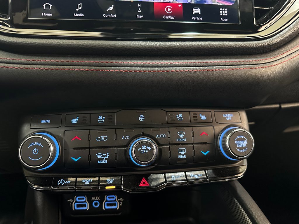 Certified 2024 Dodge Durango GT image 29