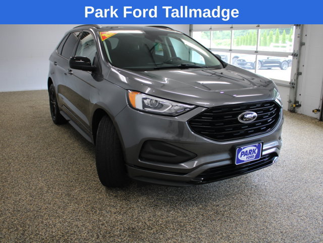 Used 2022 Ford Edge SE w/ Black Appearance Package AWD/4WD image 8
