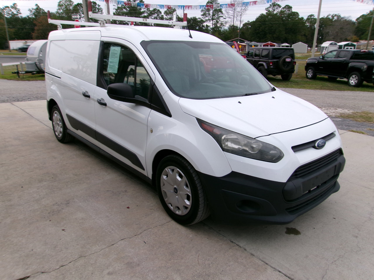 Used 2017 Ford Transit Connect XL image 3