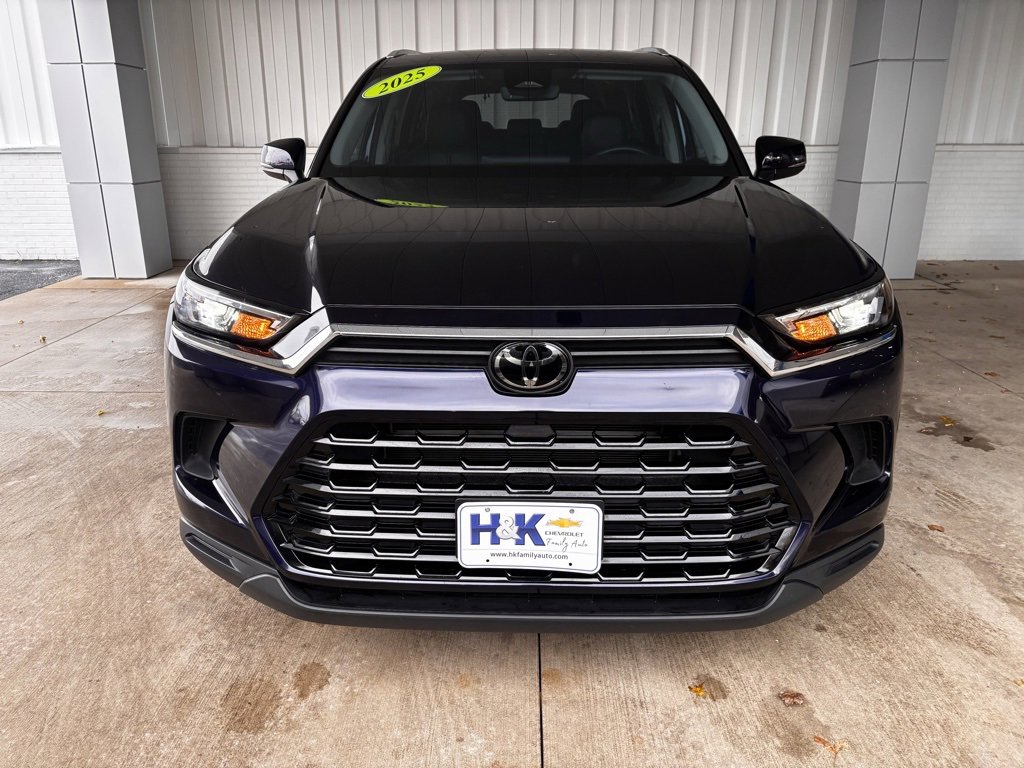 Used 2025 Toyota Grand Highlander AWD Hybrid image 2