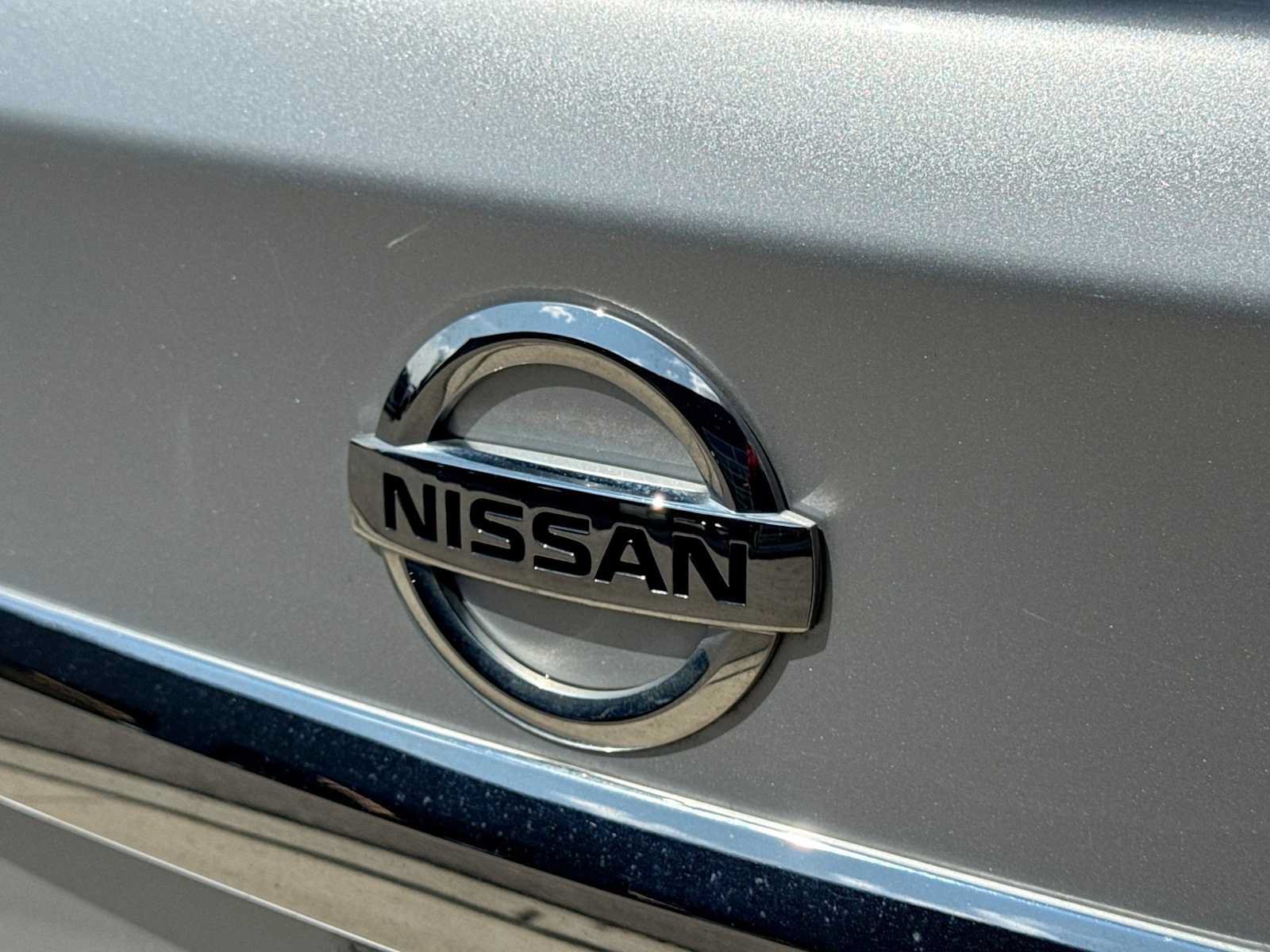 Used 2016 Nissan Altima 2.5 SV FWD image 11