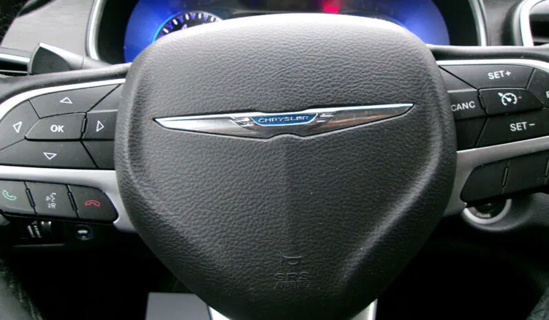 Used 2016 Chrysler 200 Limited w/ Convenience Group FWD image 16