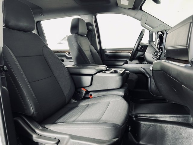 Used 2024 GMC Sierra 3500 SLE w/ SLE Convenience Package image 19