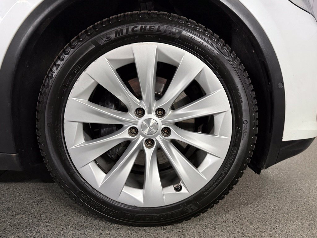 Used 2019 Tesla Model X Long Range AWD/4WD image 7