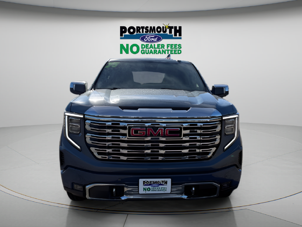 Used 2025 GMC Sierra 1500 Denali w/ Denali Reserve Package AWD/4WD image 10