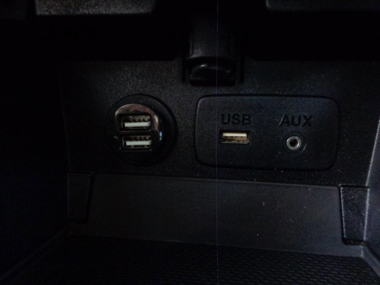 Used 2015 Subaru Legacy 2.5i image 26