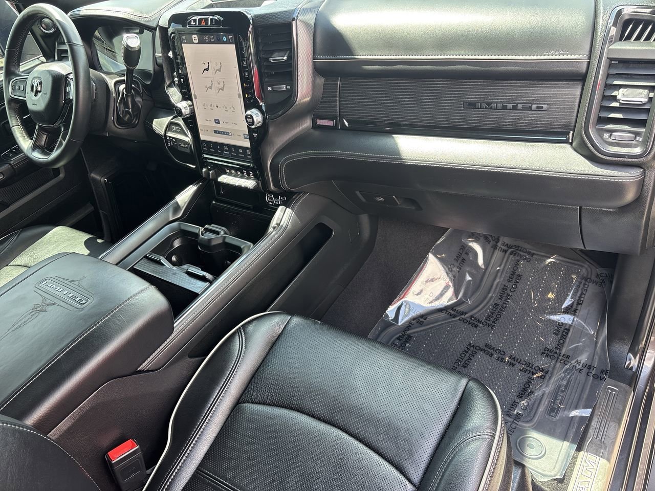 Used 2024 RAM 2500 Limited image 10