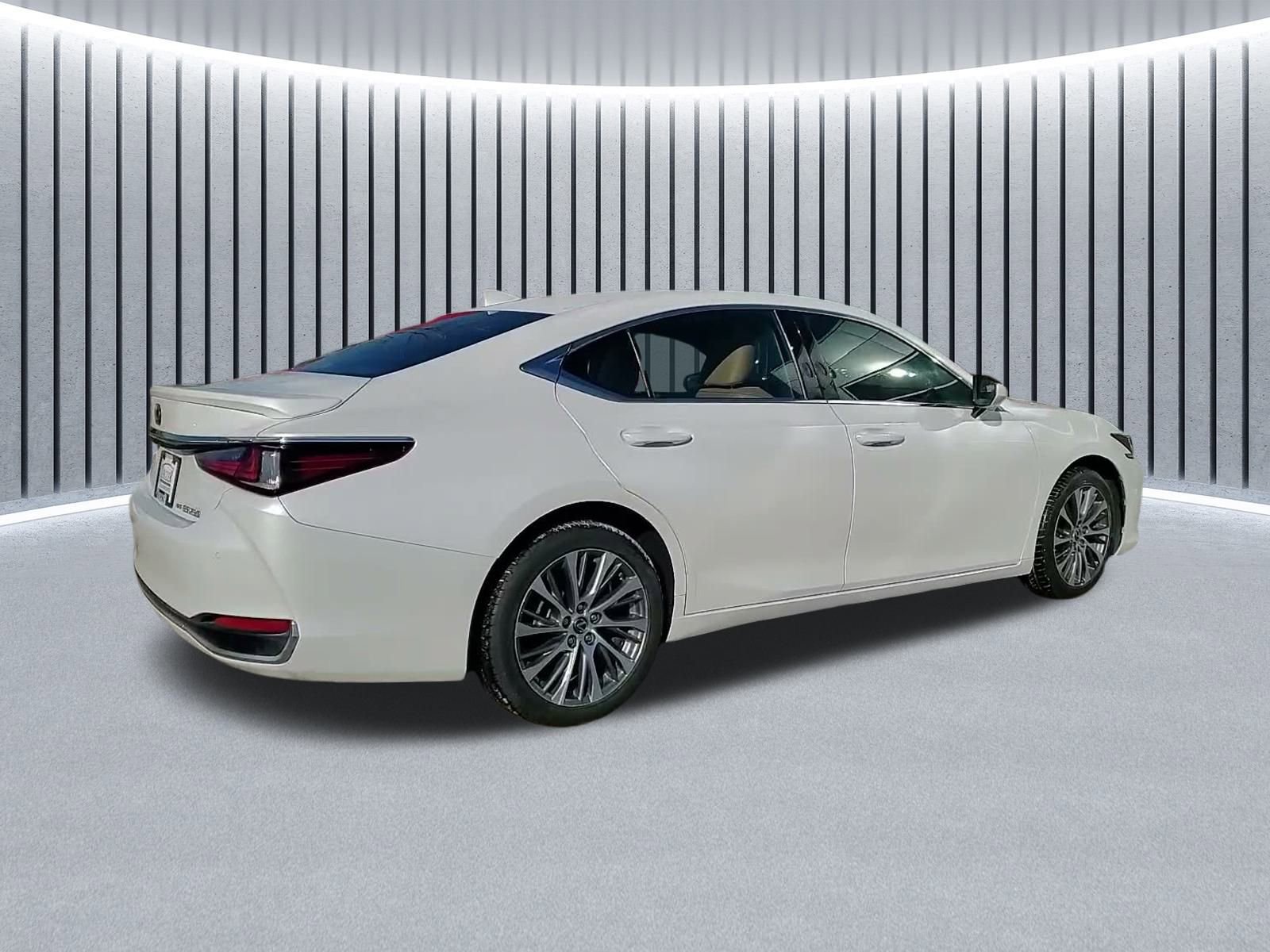 Used 2021 Lexus ES 250 w/ Premium Package image 9