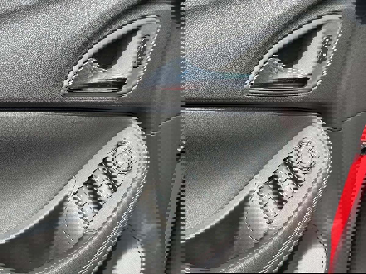 Used 2024 Buick Encore GX Sport Touring w/ Comfort Package image 30