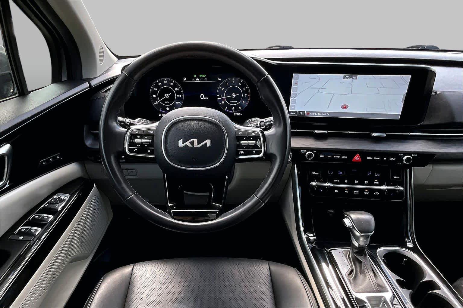 Certified 2024 Kia Carnival SX FWD image 6