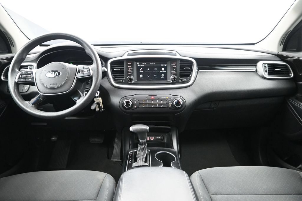 Used 2020 Kia Sorento FWD V6 image 29