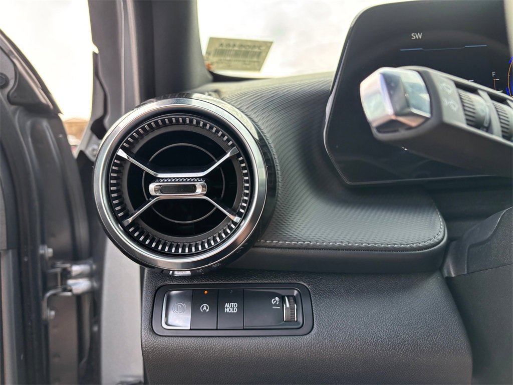 Certified 2025 Chevrolet Equinox LT image 23