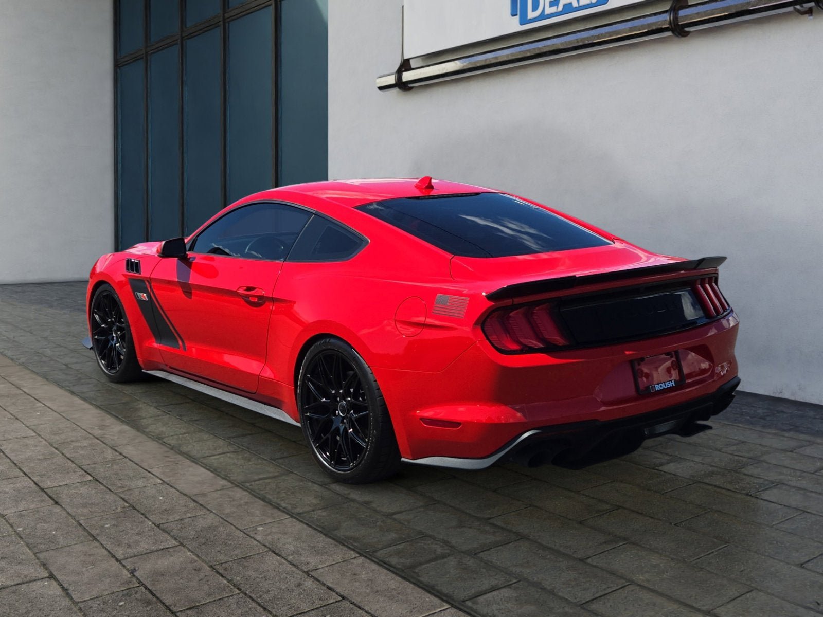 Used 2021 Ford Mustang GT Premium w/ GT Performance Package RWD image 5