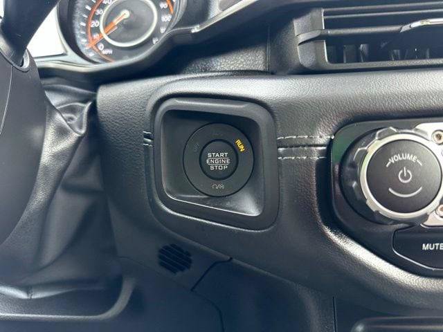 Certified 2025 Jeep Gladiator Overland AWD/4WD image 20