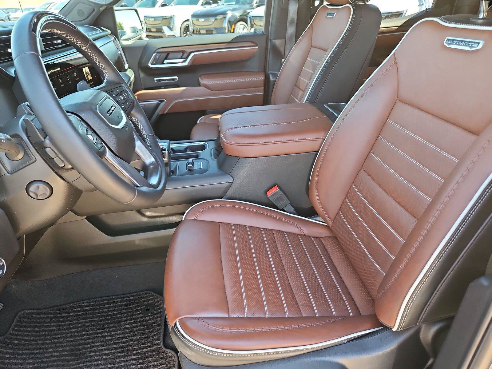 Used 2025 GMC Sierra 1500 Denali Ultimate AWD/4WD image 11