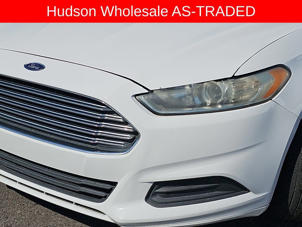 Used 2014 Ford Fusion SE FWD image 30