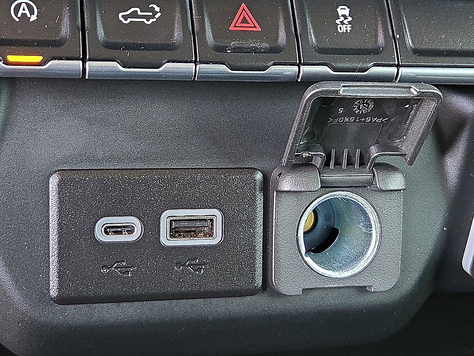 Used 2024 Chevrolet Silverado 1500 Custom image 17