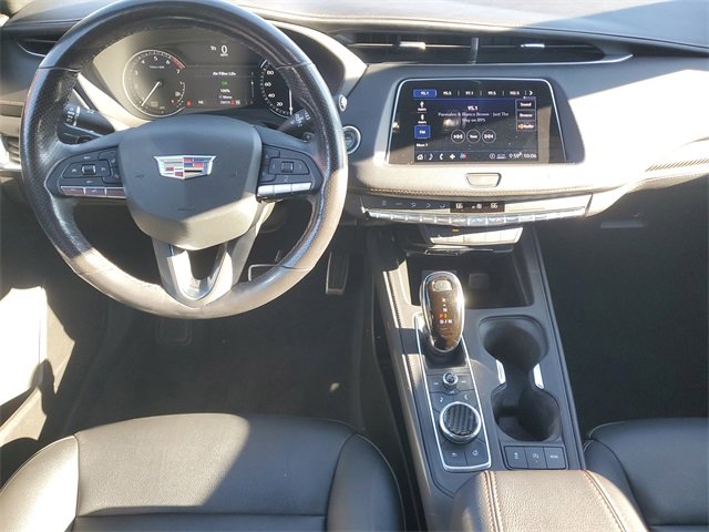 Used 2020 Cadillac XT4 Sport w/ Cold Weather Package image 14