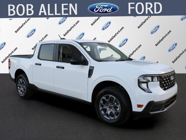 New 2026 Ford Maverick XLT w/ XLT Luxury Package FWD image 2