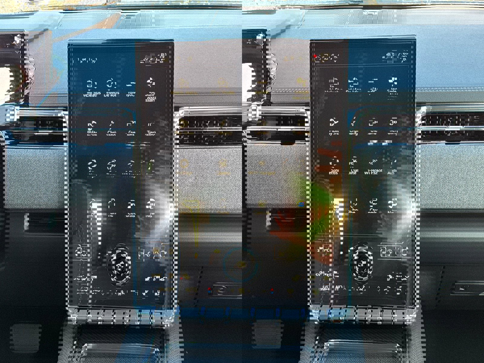 New 2026 GMC Sierra EV Elevation image 23